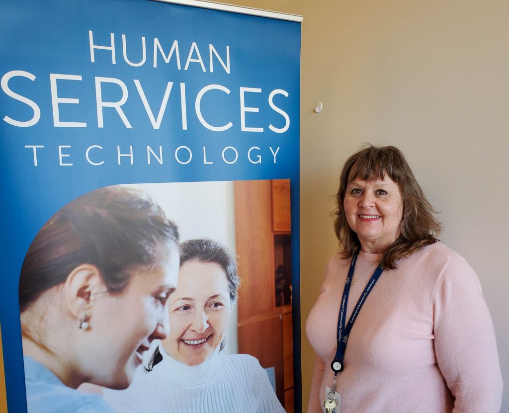 Kathy Foster scaled 1